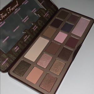 Too Faced Chocolate Bar